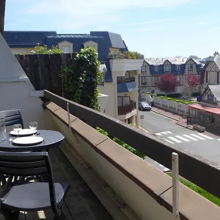 Apartment Olympe-1 Cabourg