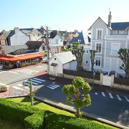 Olympe-1 Cabourg